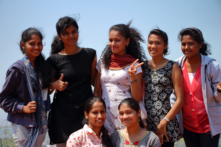 170225_Indian-Girls_Old-Goa.jpg