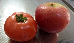 トマト　りんご