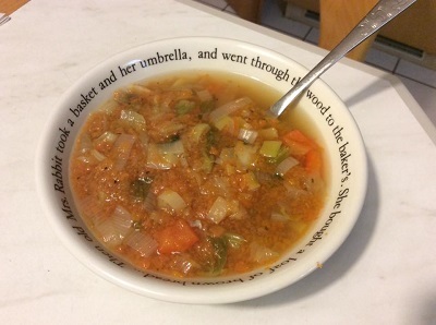 よく作るのが野菜スープ。